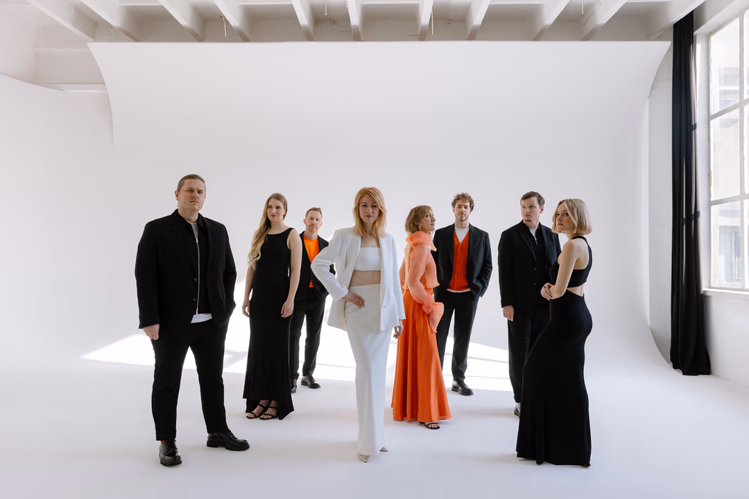 Art'n'Voices in the white room